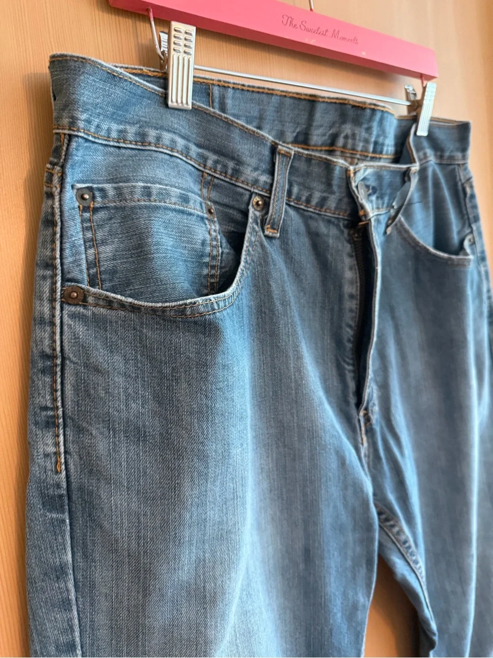 Levi's Men's Light Blue Straight Jeans